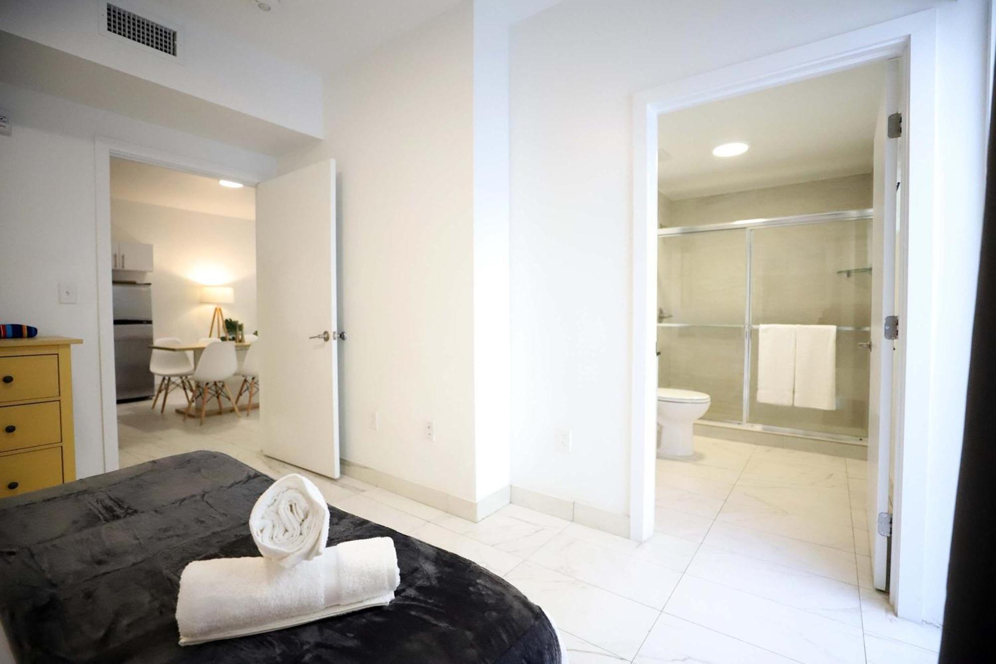 3 Bedroom 3 Bathroom Miami Beach Apartment With Free Parking 외부 사진