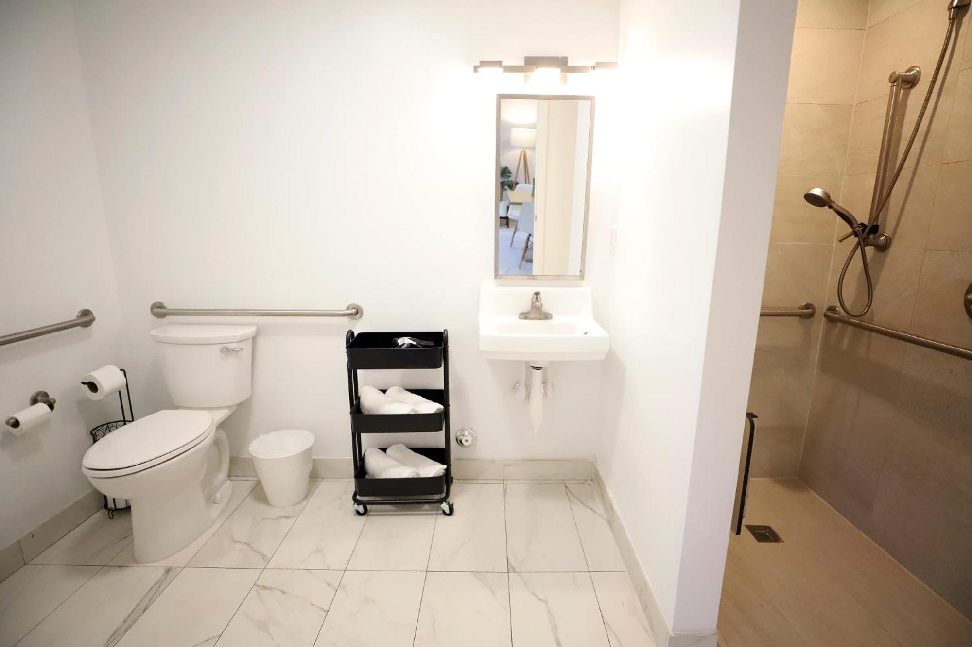 3 Bedroom 3 Bathroom Miami Beach Apartment With Free Parking 외부 사진